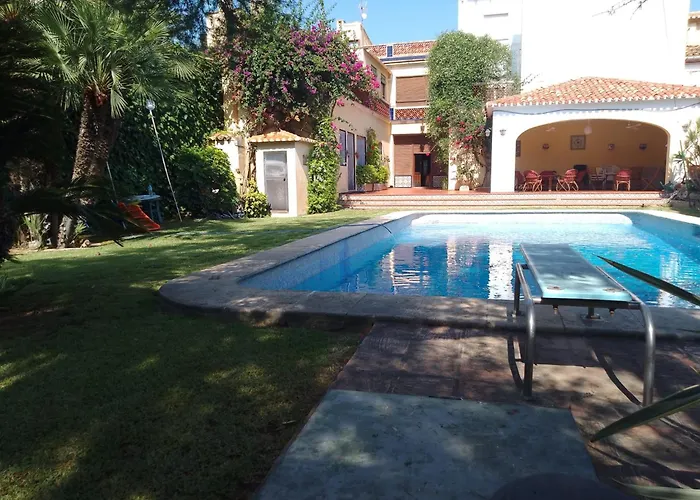 Casa Singular Dona Lola
